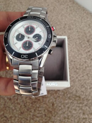 ON SALE) New Michael Kors Silver Jetmaster Dial Chronograph Mk8476