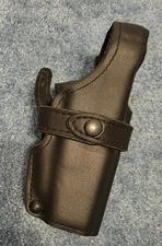 SAFARILAND R/H LEVEL III HOLSTER, GLOCK 21,  NYLON LOOK.