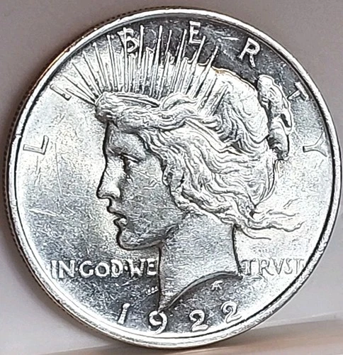 1922-P Peace Silver Dollar ■ GEM/BU ■ #2646