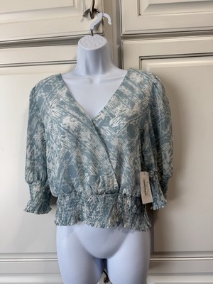NWT! MOD On Trend Women Large V-neck 3/4 Sleeves Blouse! Gorgeous Retail $49.99