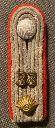 WWII WW2 WEHRMACHT MILITARY GERMAN ARMY HEER JACKET COAT UNIFORM SHOULDER BOARD
