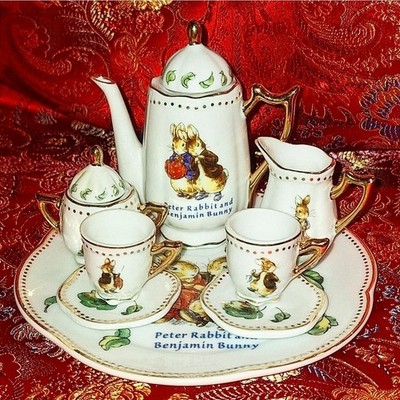 Beatrix Potter Peter Benjamin Bunny Rabbit Mini Tea Set Vintage MIB