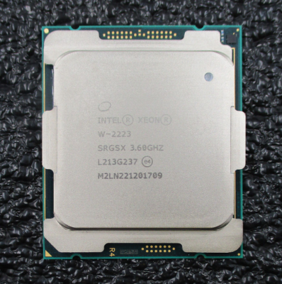 Intel Xeon W-2223 3.60Ghz Quad Core LGA2066 CPU P/N: SRGSX Tested