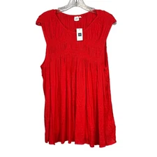 NWT GAP Women's Smocked Tiered Top, 100% Rayon Poster Red, Size XL