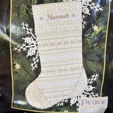 Dimensions THE GOLD COLLECTION pure elegance stocking NEEDLE POINT 1999