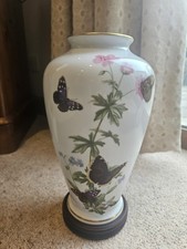 Franklin Porcelain The Meadowland Butterfly Vase Designed by John Wilkinson..W Q
