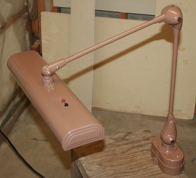 Vintage Flexo-Art Specialty Co. Adjustable, Flexible, Articulating Drafting Lamp