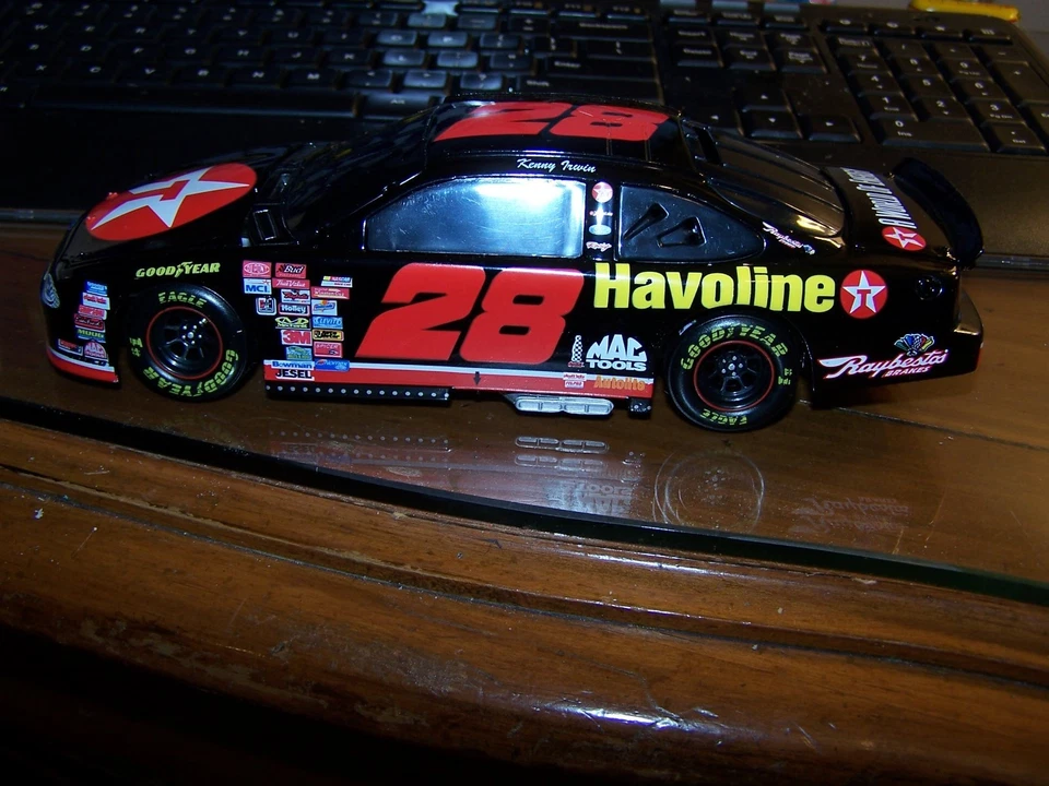 Action 1:24 Kenny Irwin Havoline #28 1999 Taurus Bank # 1 of 2508 NIB - Image 4 of 4
