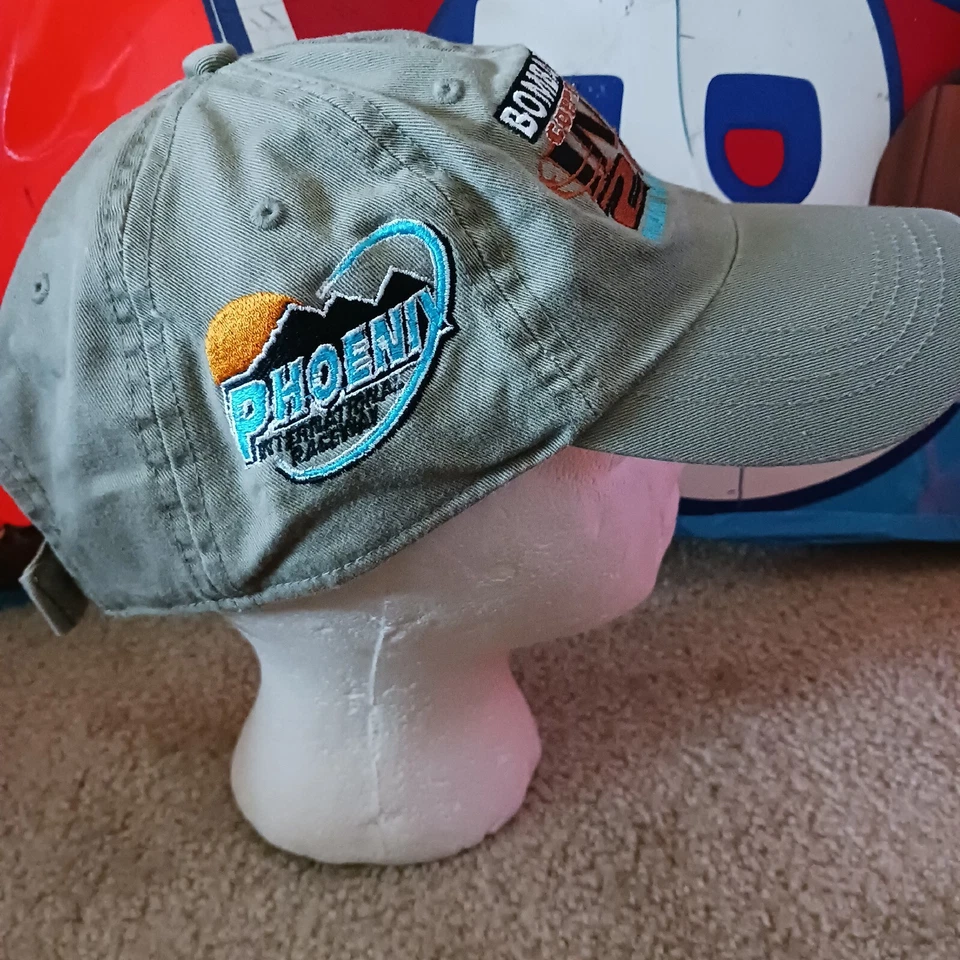 IRL 2002 Bombardier ATV Copper Indy World 200 Victory Lane Sombrero Carreras Motorsport Foto 4 de 4