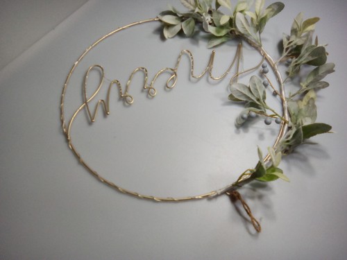 Merry Christmas Wreath ,Light Up ,20 Inch, Battery Op ,Green Leaf, Metal, Decor - Picture 11 of 14