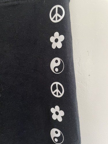 SO Kids Girls Solid Black Peace Flower Ying Yang Cotton Full Length Leggings M 8 - Picture 3 of 4