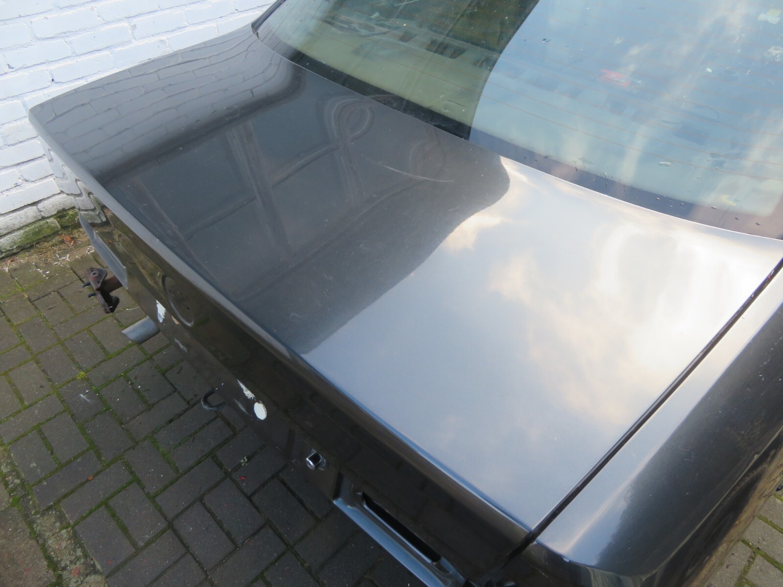Originale BMW E34 Limousine Heckklappe in Diamantschwarz-metallic  