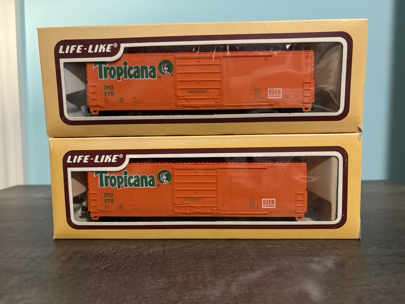 LifeLike 8414 HO Scale Tropicana Orange Juice 50' Box Car TPIX 576 New