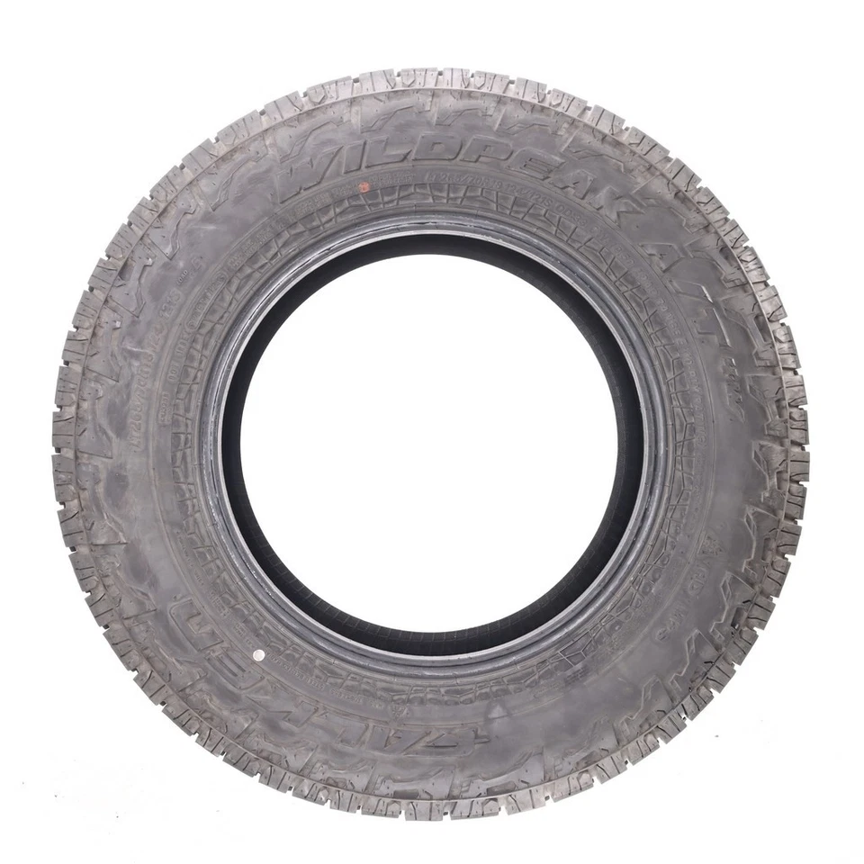 Usado LT 265/70R18 Falken Wildpeak A/T4W HD 124/121S - 14/32 Foto 4 de 4