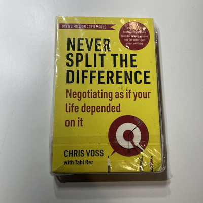 Never Split the Difference Paperback   23 March 2017 New