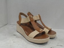 UsedLikeNew - Vionic Womens Calera Wedge, Camel, 8