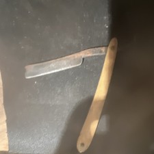 Vintage Collectible Straight Razor / read Description below