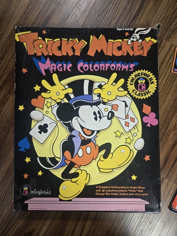 TRICKY MICKEY MAGIC COLORFORMS - Vintage Mickey Mouse 