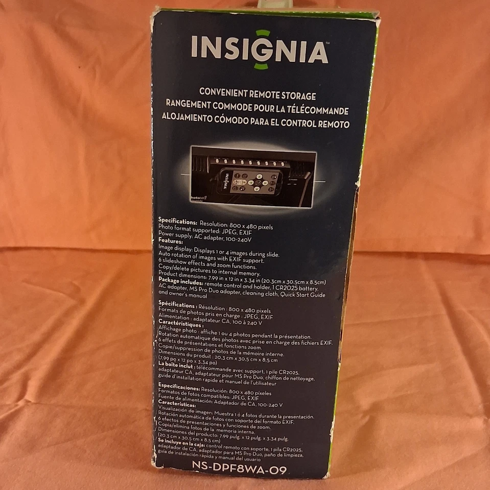 INSIGNIA DIGITAL PICTURE FRAME, 8" SCREEN, WIDE FORMAT (MODEL NS-DPF8WA-09) NEW! - Image 3 of 4