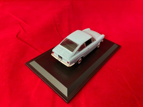 Modello Fiat 850 coupè 1965 scala 1:43 colore celeste (f14) usato - Foto 5 di 9