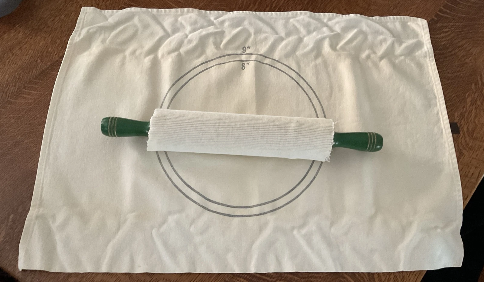 Vintage Rolling Pin Pastry Cloth And Rolling Pin Cover Set