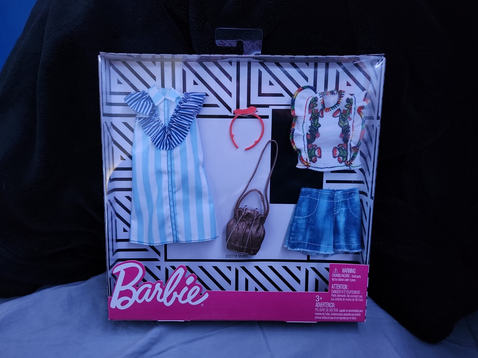 Barbie Floral Pinstripes Fashion 2 Pack  Mattel FXJ63. New