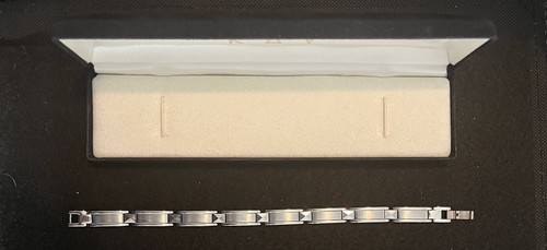 Stainless Steel Men’s Bracelet From Kay Jewelers With Box - Approximately 9” - Picture 3 of 5
