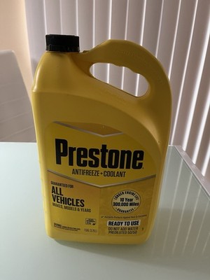 Universal Antifreeze Coolant 10Yr 300K mi CorGuard Technology Ready to Use