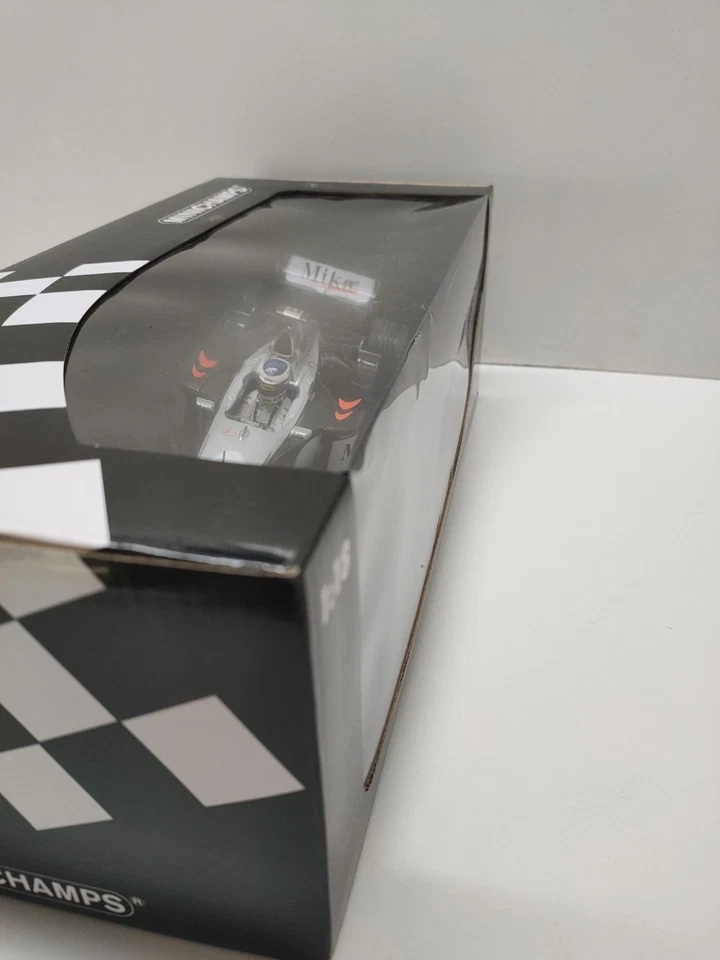 McLaren MP4/14 Hakkinen World Champion 1999 1/18 F1 - Photo 3/4