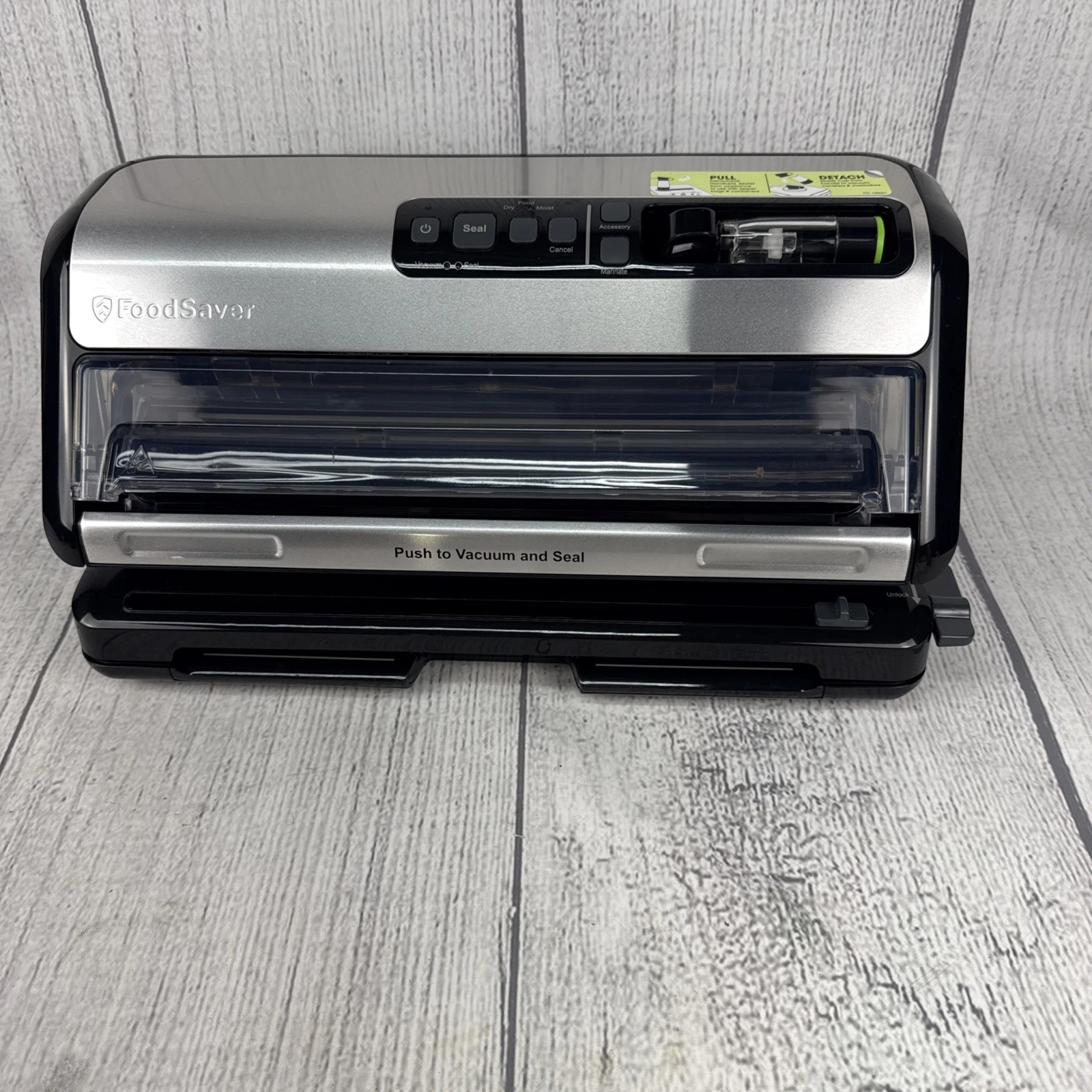 FoodSaver FM5380 2-in-1 Automatic Vacuum Sealer Machine - Tested - Very Clean