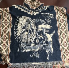 Tejidos Ruiz Alpaca Wool Ecuador Native Wolf Eagle Weave Hood Buttons Poncho