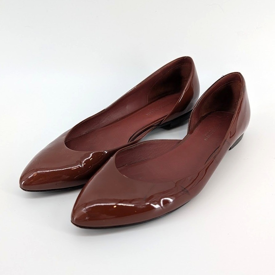 Bottega Veneta Patent Leather Pointed Toe D'Orsay Flats Made in Italy Size 38