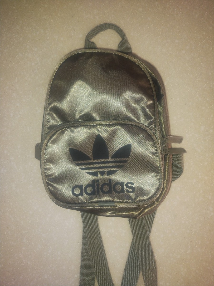 adidas backpack under 20 Originator Small for men and women, athletic book bag with laptop sleeve it features adjustable padded shoulder straps for all Adidas Originals Santiago Mini Olive