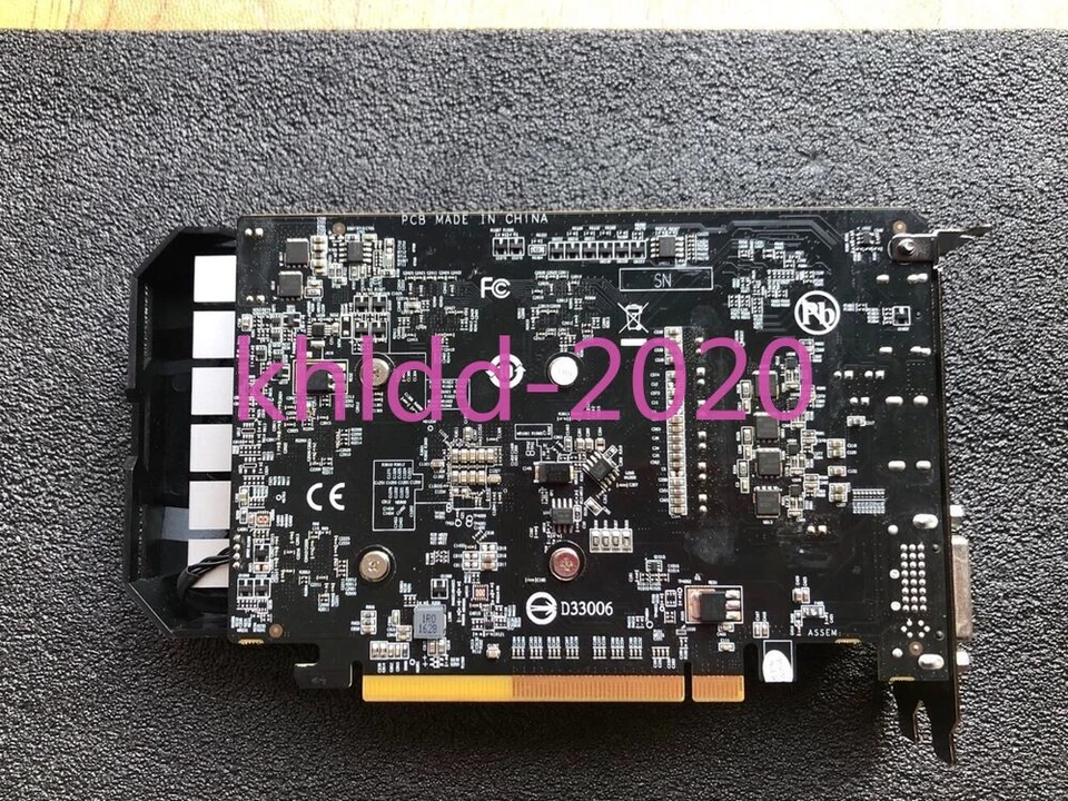 GIGABYTE AMD Radeon RX 560 Gaming OC 4G 4GB 1024SP GDDR5 Graphics Card - Image 2 of 4