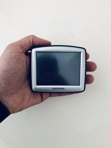 TomTom ONE 130S Portable Car GPS Set in Box Text-to-Speech US/Canada Map 130 - Picture 12 of 12