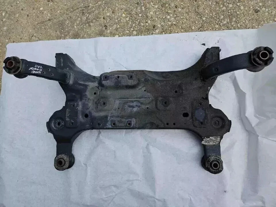 2008-2014 Dodge Avenger Front Suspension Crossmember K-Frame Subframe Cradle OEM Foto 2 de 3