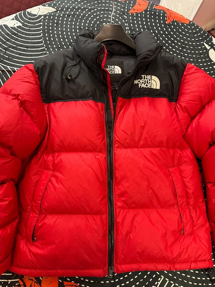 North Face 1996 Retro Nuptse Jacket Red And Dark Grey Mens size S - Image 4 of 4