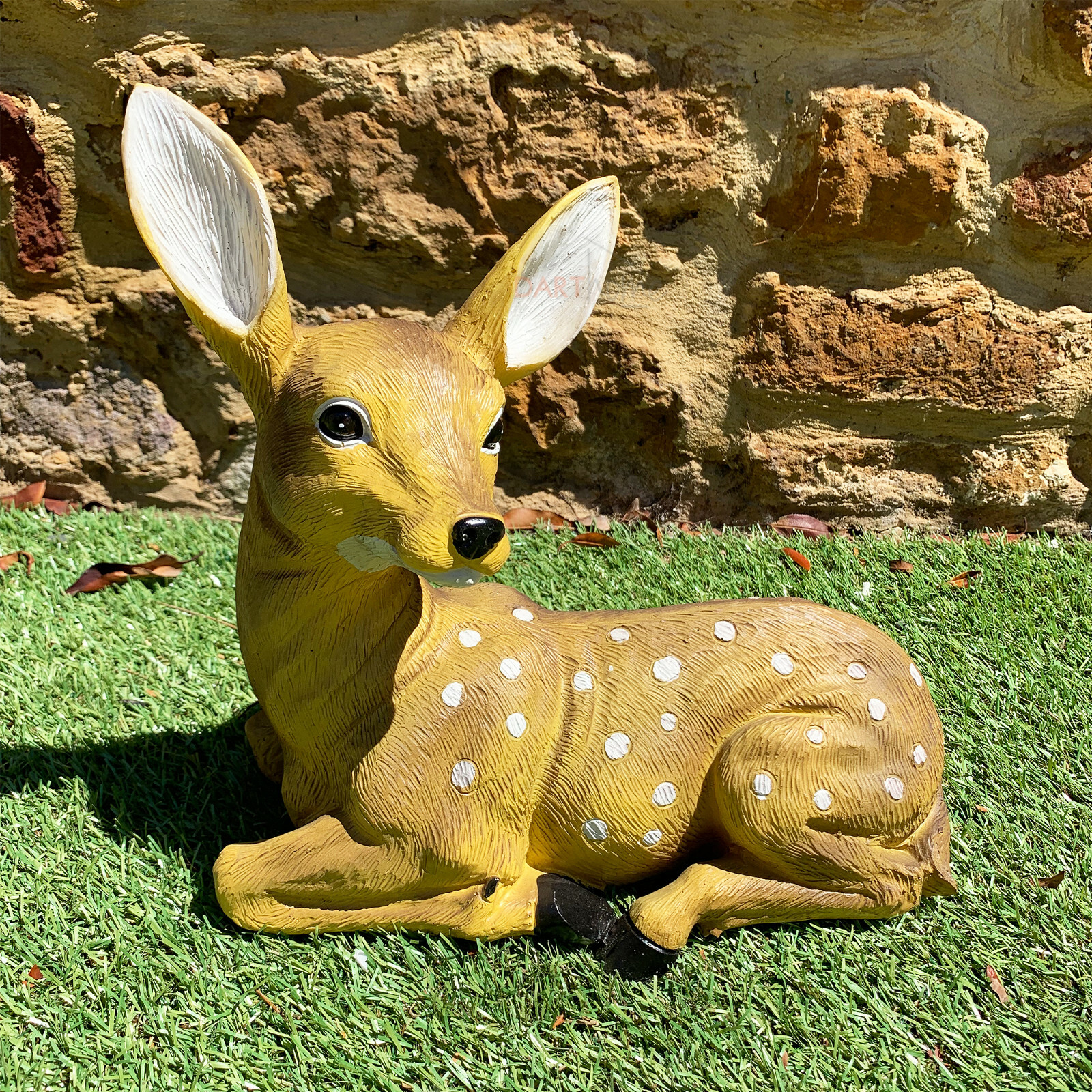 Resin Sitting Spotted Deer Animal Garden Lawn Statue Sculpture Ornament