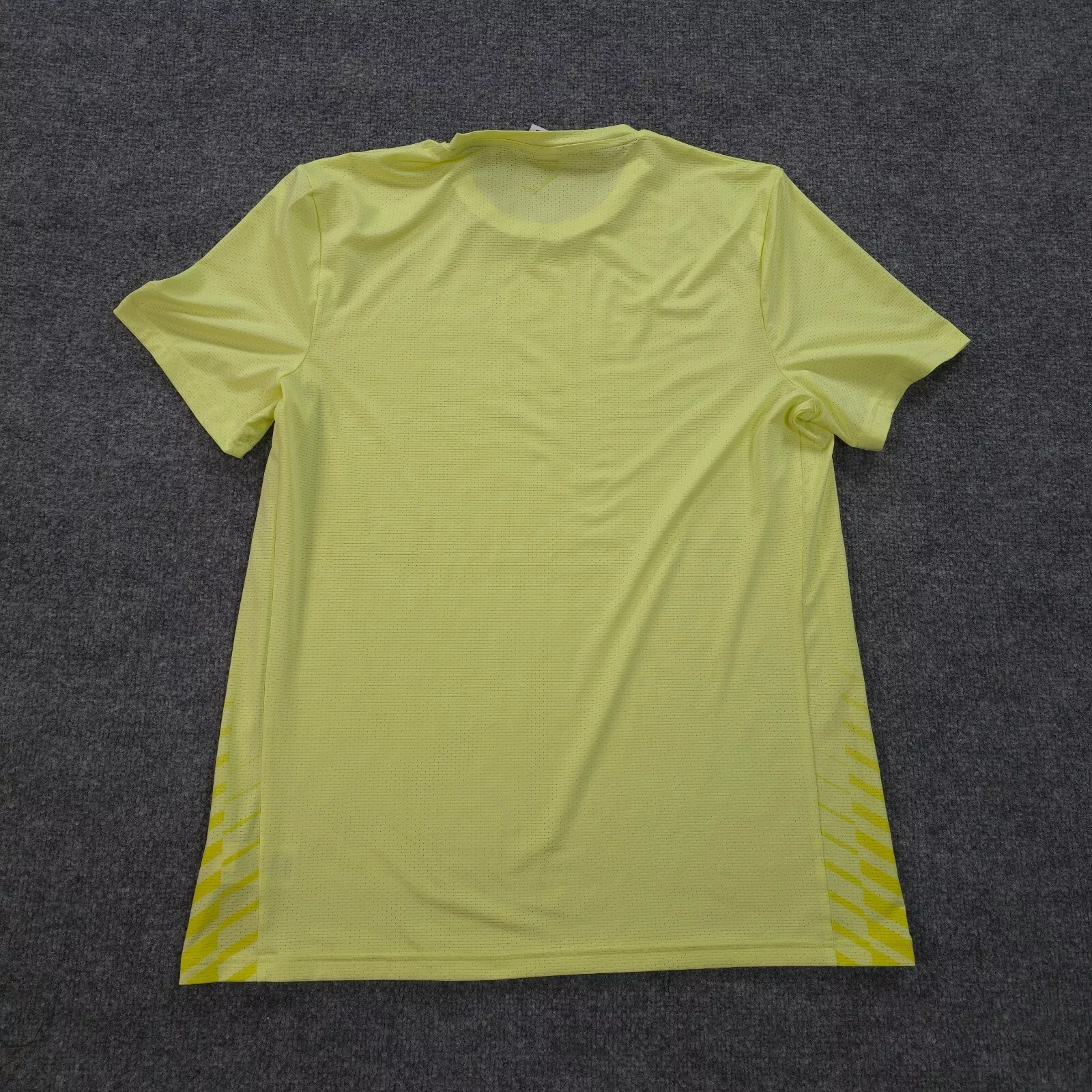 gymshark sport stripe logo performance gym workout run shirt