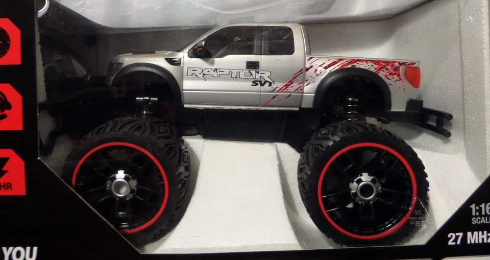 Camión Carrera RC Ford F-150 Raptor escala SVT - NUEVO EN CAJA Foto 2 de 4