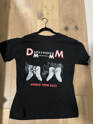 Depeche Mode World Tour 2023 Concert Black T-Shirt Momento Mori Size Small