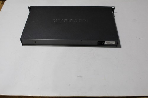 NETGEAR GS748T V4. PROSAFE GIGABYTE SMART SWITCH 48 x 1GB & 4 x 1GB SFP - Picture 3 of 3