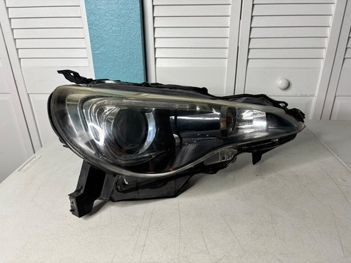 2013-16 Subaru BRZ Right Passenger RH HID Xenon Headlight OEM Authentic - Foto 3 di 10