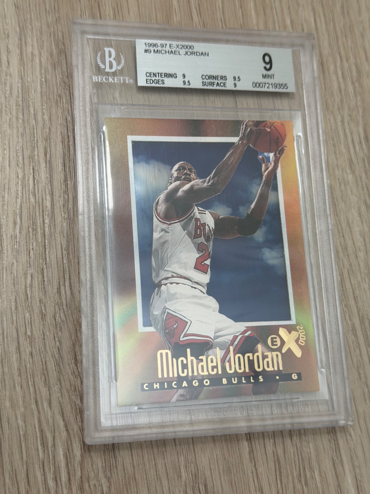 1996 SKYBOX E-X2000 MICHAEL JORDAN #9 BGS 9 Very Strong Subs!!