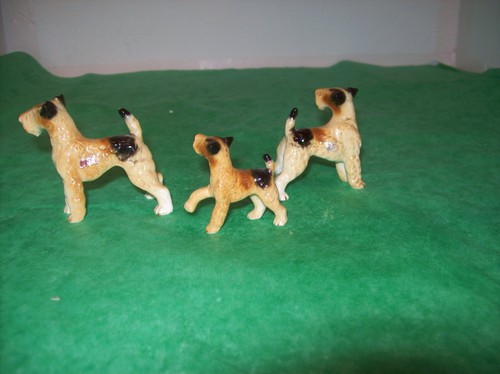THREE PORCELAIN WIRE HAIRED FOX TERRIERS FIGURINES SHIKEN JAPAN - Bild 4 von 5