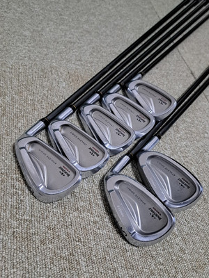 Bridgestone V8000 Tourstage Sand Wedge Regular Steel Shaft Golf Pride Grip Bridgestone V8000 Tourstage Sand Wedge Regular Steel Shaft Golf Pride Grip