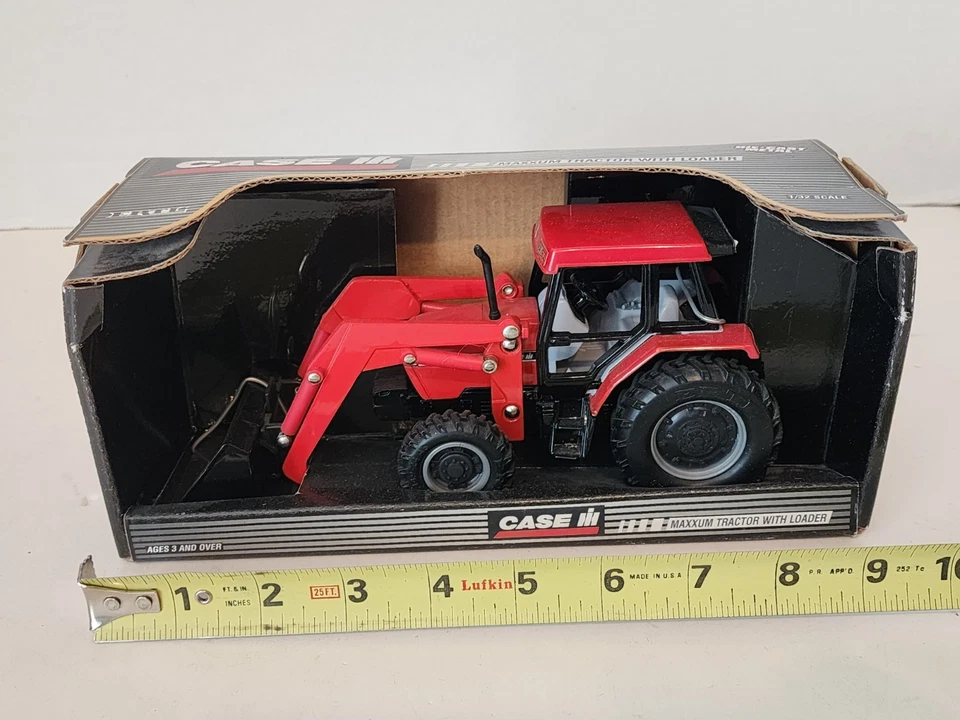1996 Ertl Diecast CASE IH Maxuum Tractor With Loader 1/32 Scale New In Box - Image 2 of 4