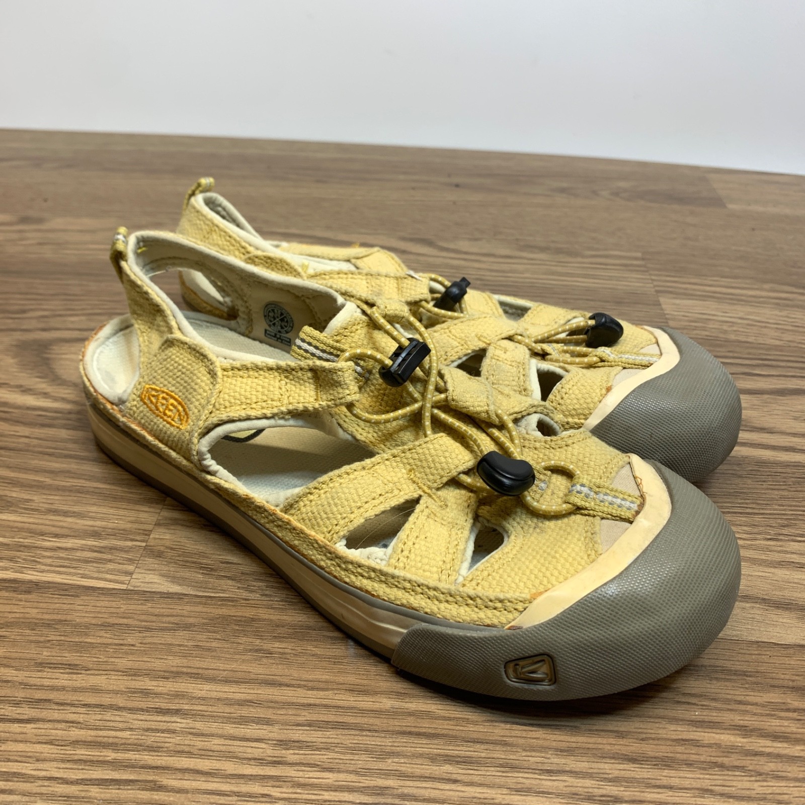 Sandali Keen Coronado taglia 9 5 donna tela vulcanizzata impermeabile giallo