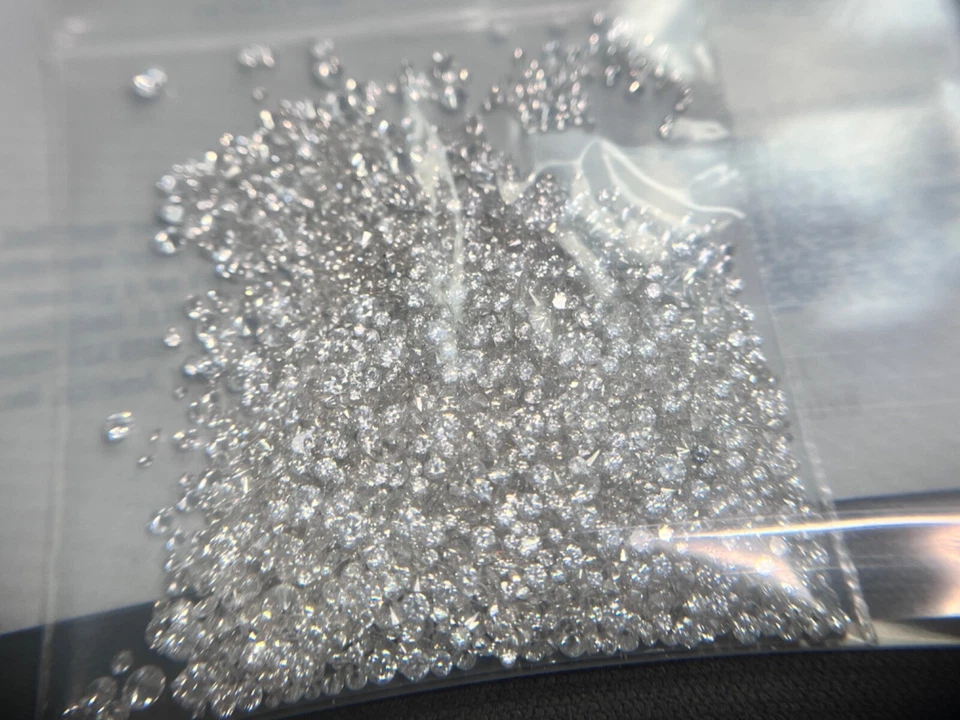 SEALED! GIA Tested Laboratory-Grown White Diamonds 32.3 Carats Melee Parcel - Image 2 of 4