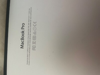 Apple MacBook Pro 13.3'' Laptop ME864LL/A Silver - 2013